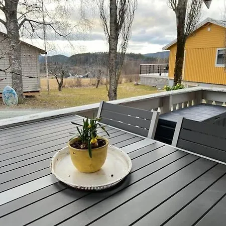 Tatil Evi Idyllisk Minihus I Landlige Omgivelser - Med 5 Sengeplasser Og Parkering Åsen