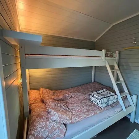 Idyllisk Minihus I Landlige Omgivelser - Med 5 Sengeplasser Og Parkering * Åsen